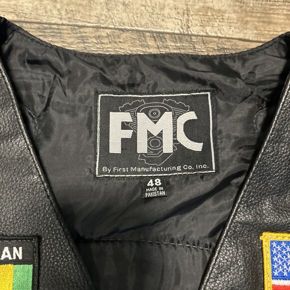 Leather braided Vest Black Patches Pins Leather Legion Veteran Navy biker men’s - Picture 6 of 11